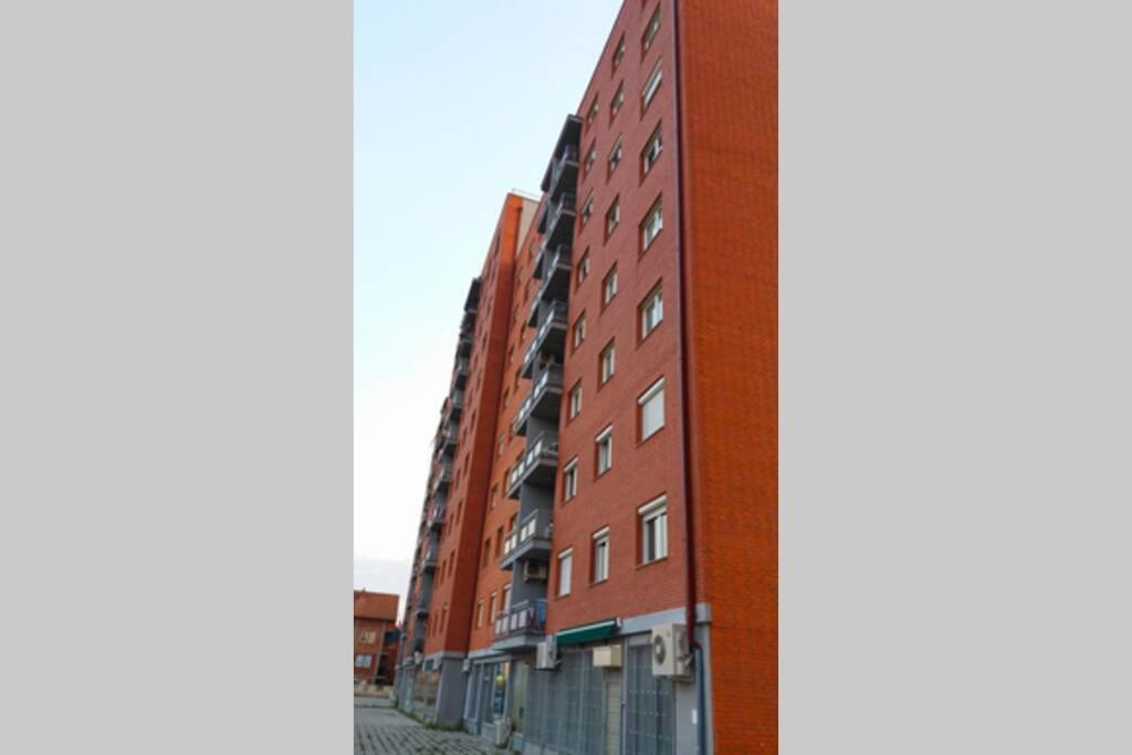 Apartment 13C Priştine Dış mekan fotoğraf